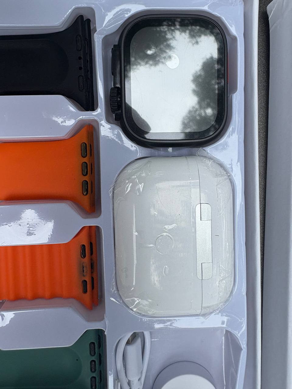 i20 Ultra MAX Suit | 10 in 1 Set i20 Ultra MAX Suit SmartWatch + Aiirpods Pro with Transparent Watch Screen Guard with 7 Straps | HD Display | Bluetooth Calling | Sports Mode